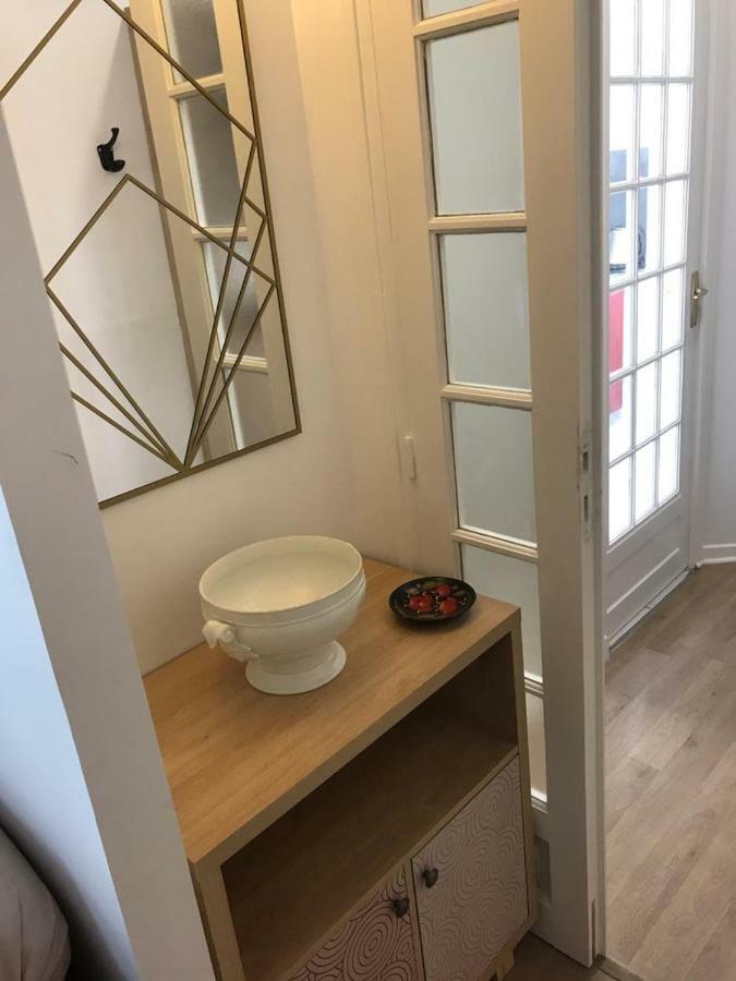 77 Rue De France Apartment Fontainebleau Luaran gambar